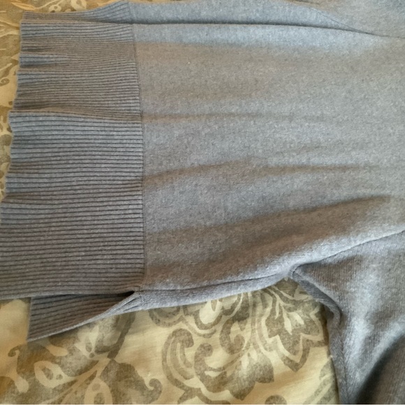 Club Monaco mock neck tunic - Picture 2 of 8
